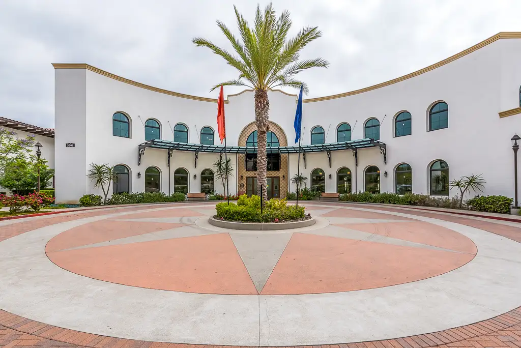 Exterior - Front Entrance Exterior - Front Entrance